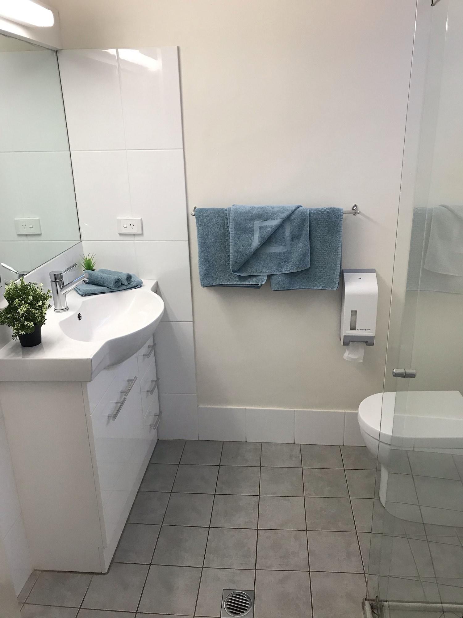 Cobb Inlander 3*
